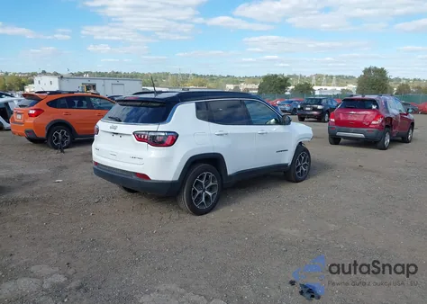 2025 Jeep Compass Limited 4X4 from USA, damaged, VIN 3C4NJDCN8ST555673
